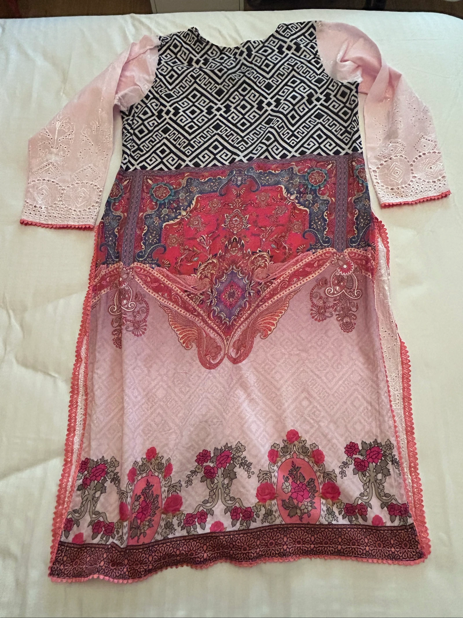 Kurta hindou original indien style angrakha avec broderies blanches style Chikankari taille M – photo 6